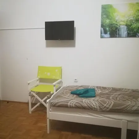 3072 Mitterfeld - A Kasten bei Böheimkirchen